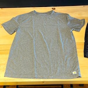 Vuori Strato Tech tee
